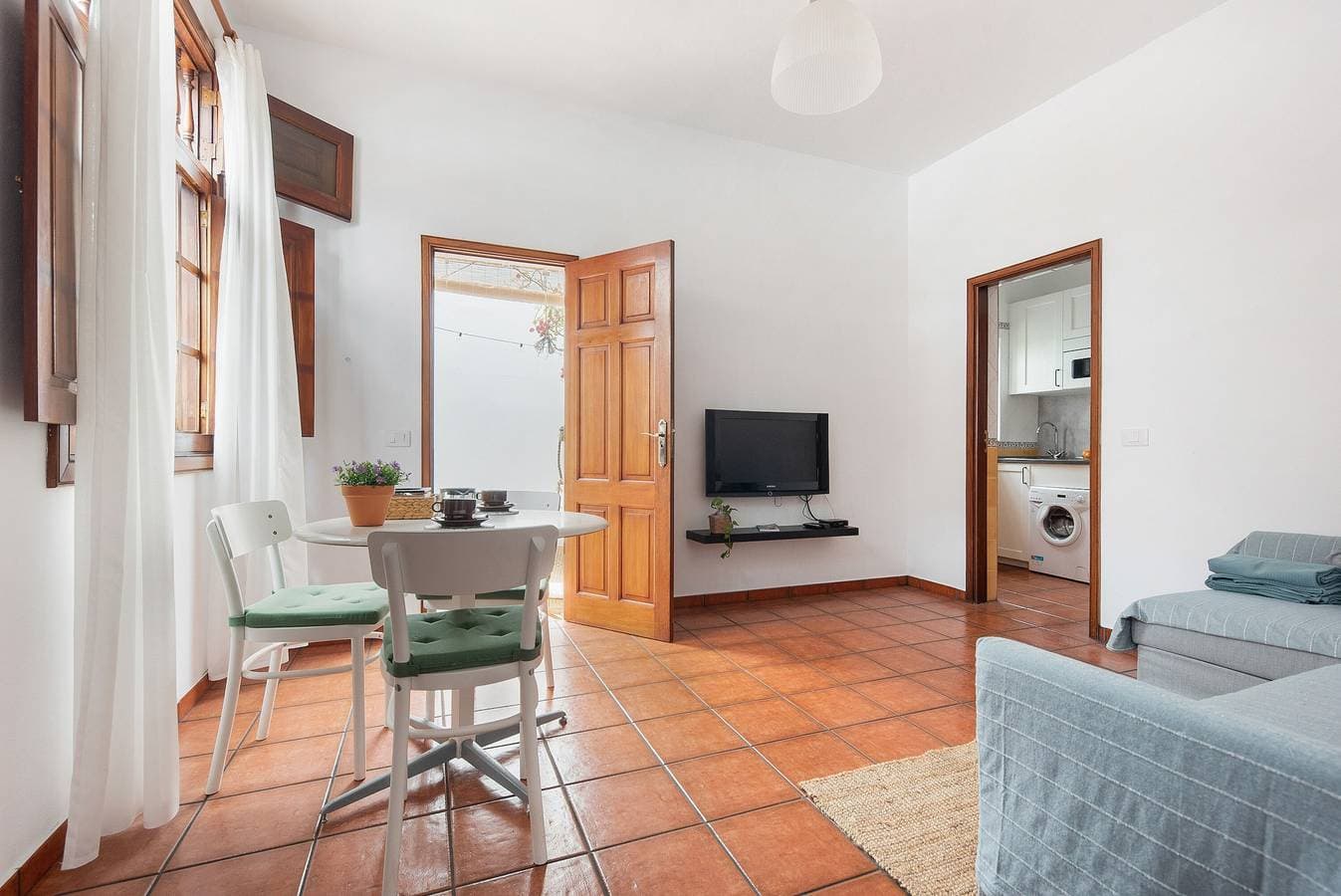 Foto 6 von 32: Ferienwohnung 'Casa Hilaria' mit Gemeinschaftsterrasse und WLAN