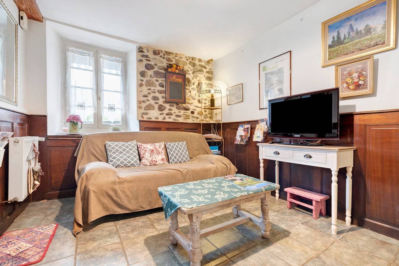 Foto 5 von 28: Ferienhaus „Gîte La Petite Gourmande“ mit gemeinsamer Terrasse, Garten und WLAN