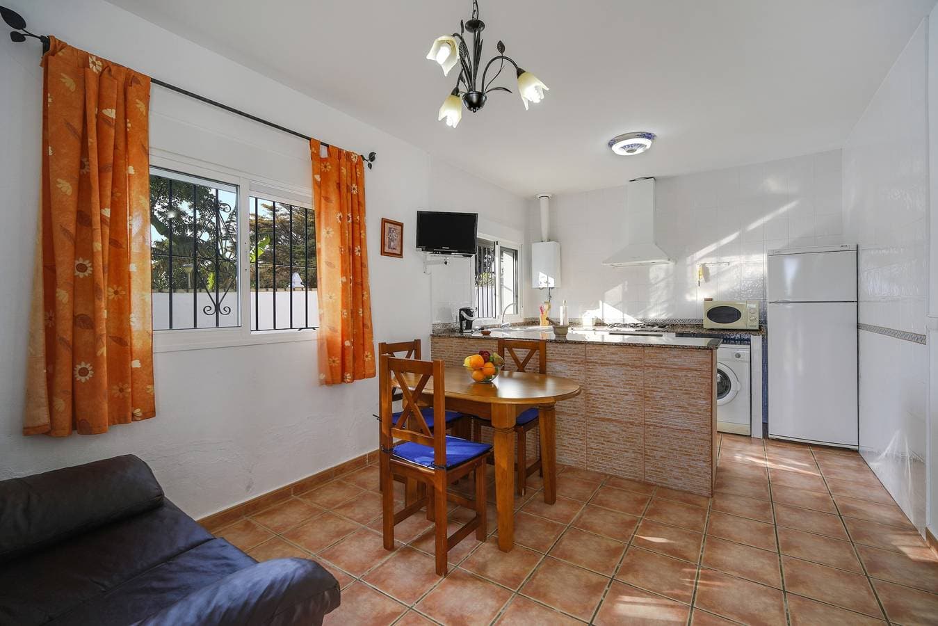 Foto 6 von 25: Ferienhaus "Los Paraisos 1" mit WLAN, Garten, Terrasse & Gemeinsamer Pool
