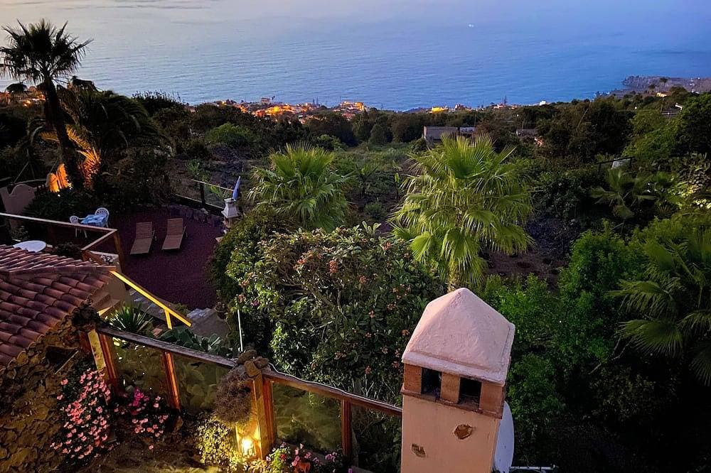 Foto 8 von 24: Tropisches Hideaway mit Traumblick & Terrasse