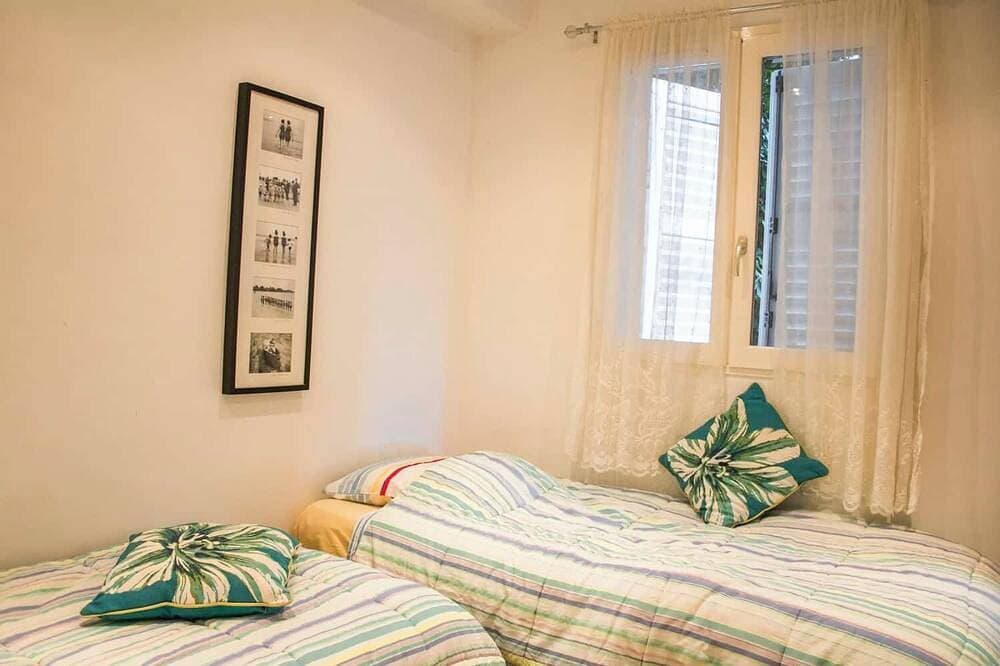 Foto 5 von 18: Wohnung, Luxus, 80m², Blick, Beheizter Pool, Klimaanlage, WLAN, 6 Personen