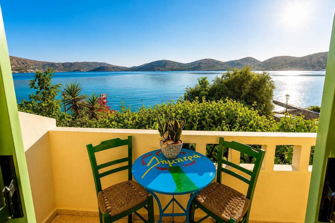 Foto 13 von 23: Elounda Christina Boutique Studios, Near the Sea