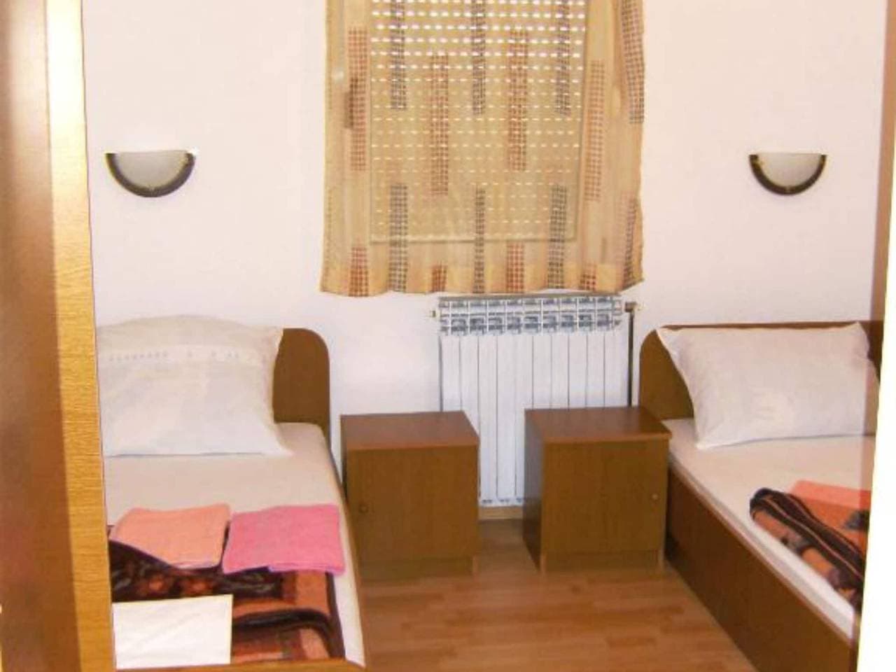 Foto 4 von 16: Elez Serenity Guesthouse - Twin room 4