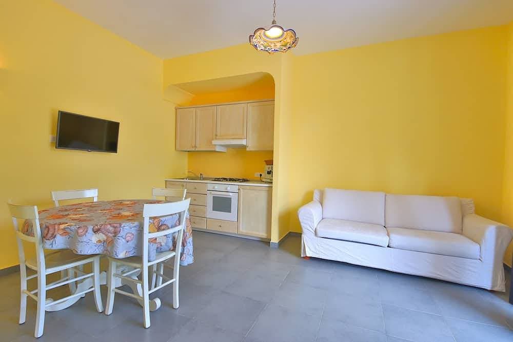 Foto 12 von 22: Amary Suite 2 + 2-Terrasse & Strand von KlabHouse