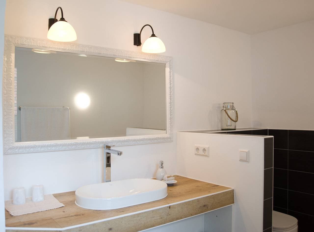 Foto 11 von 31: Ferienhaus 'Kleines Landhaus Bodensee' mit Seeblick, Balkon und WLAN