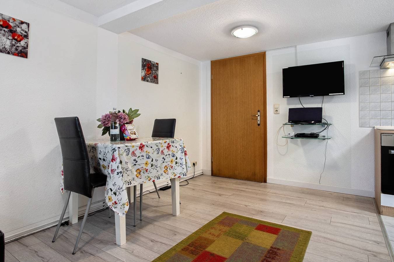 Foto 7 von 23: Ferienwohnung 'Bäckerhus - Ferienwohnung 2' mit Privatterrasse, Gemeinschaftsgarten und Wi-Fi