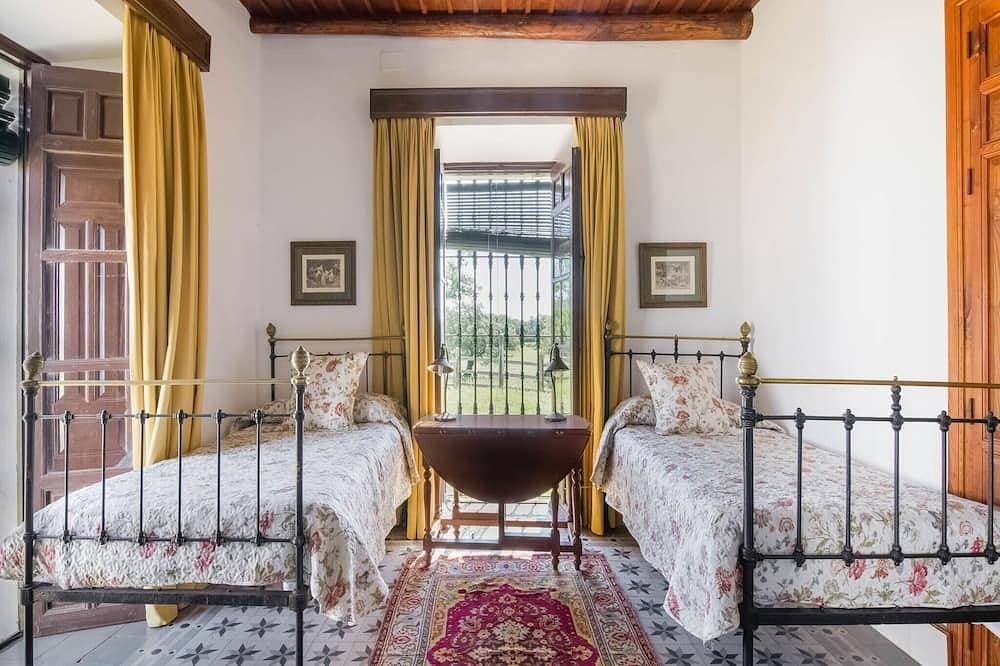 Foto 4 von 30: Ferienhaus in Aracena mit Privatpool