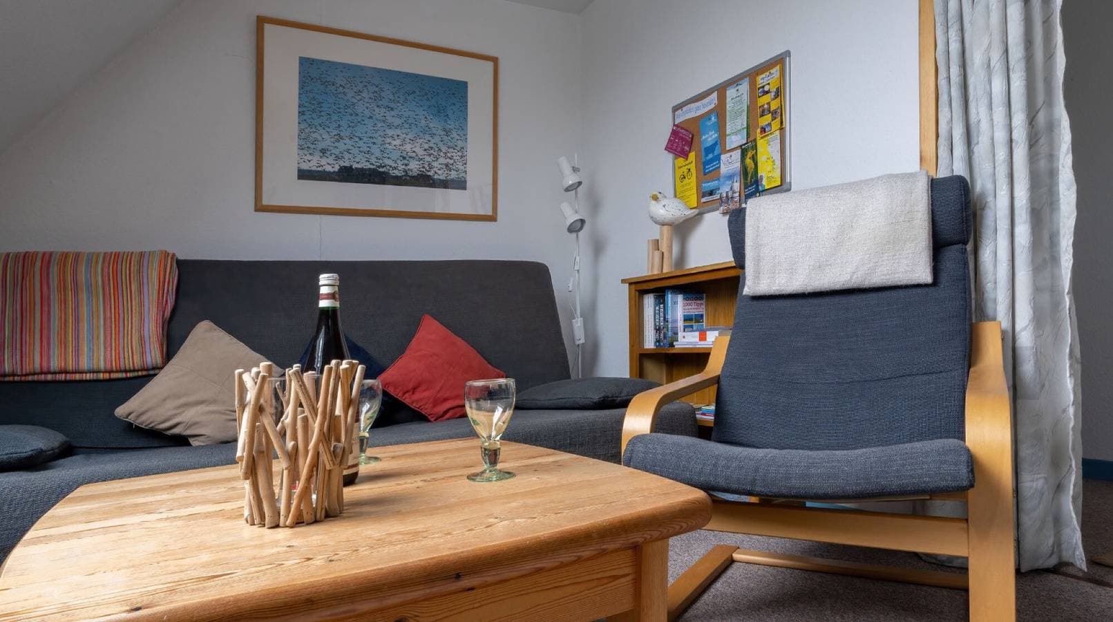 Foto 5 von 12: Ferienwohnung Silbermöwe mit Gemeinschaftsterrasse, Gemeinschaftsgarten und Wi-Fi