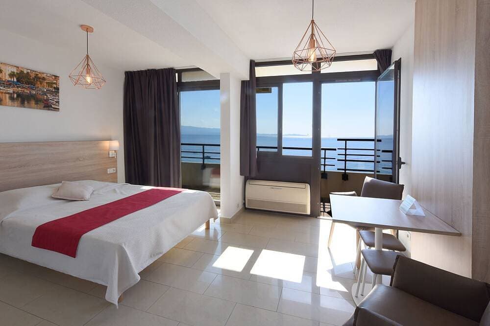 Foto 4 von 30: Rés. Les Calanques, studio 2 pers