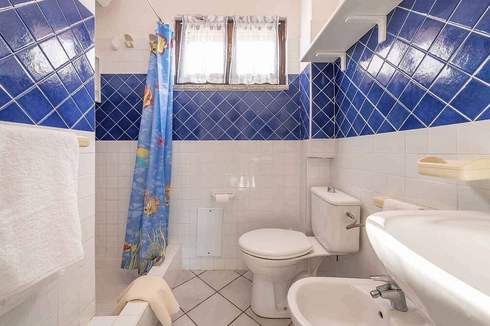 Foto 7 von 28: Ferienwohnung mit Balkon und Meerblick