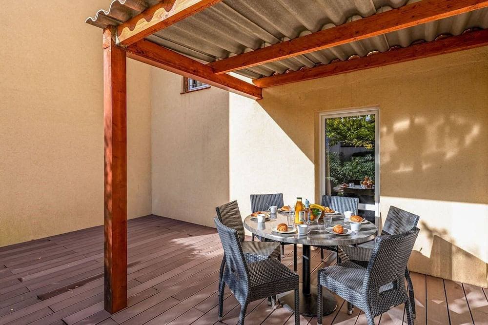 Herrliche Wohnung für 6 Leute mit Pool,  W-Lan, Klimaanlage, TV, Terrasse und Haustiere erlaubt 1