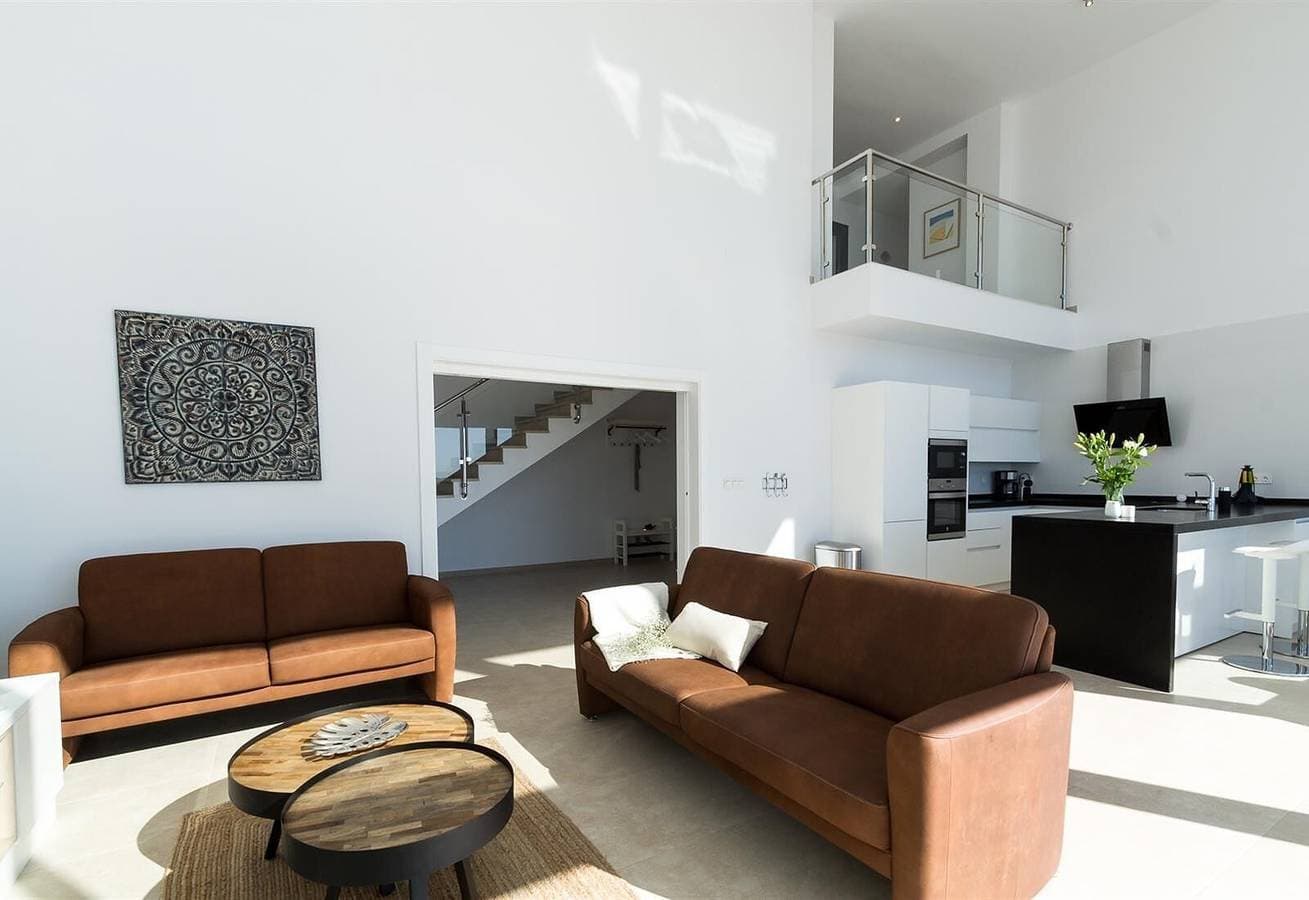 Foto 9 von 32: Villa "Royal" mit Meerblick, privatem Pool & WLAN