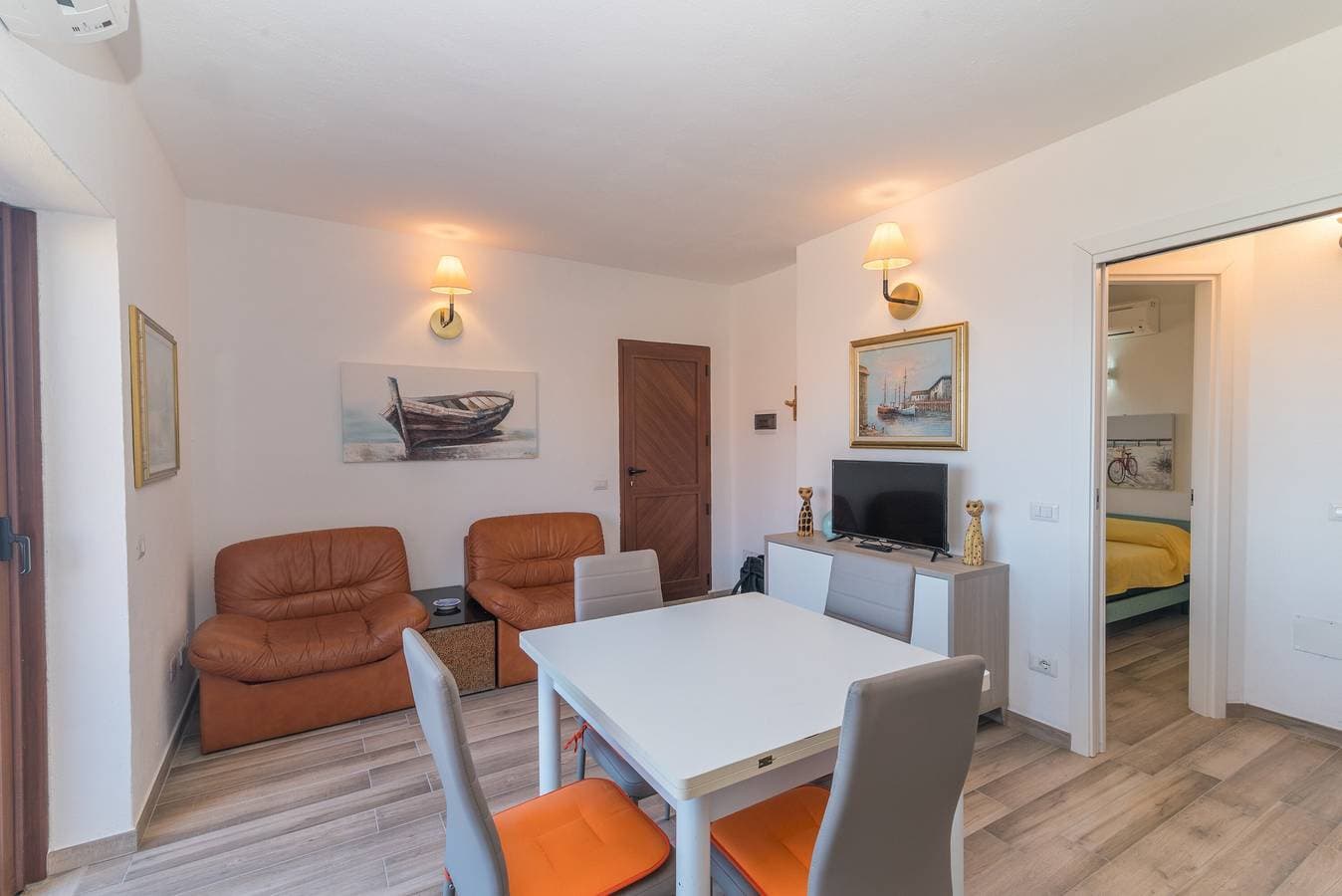 Foto 9 von 24: Ferienwohnung Orizzonte Rosso nahe Strand mit Meerblick und Terrasse