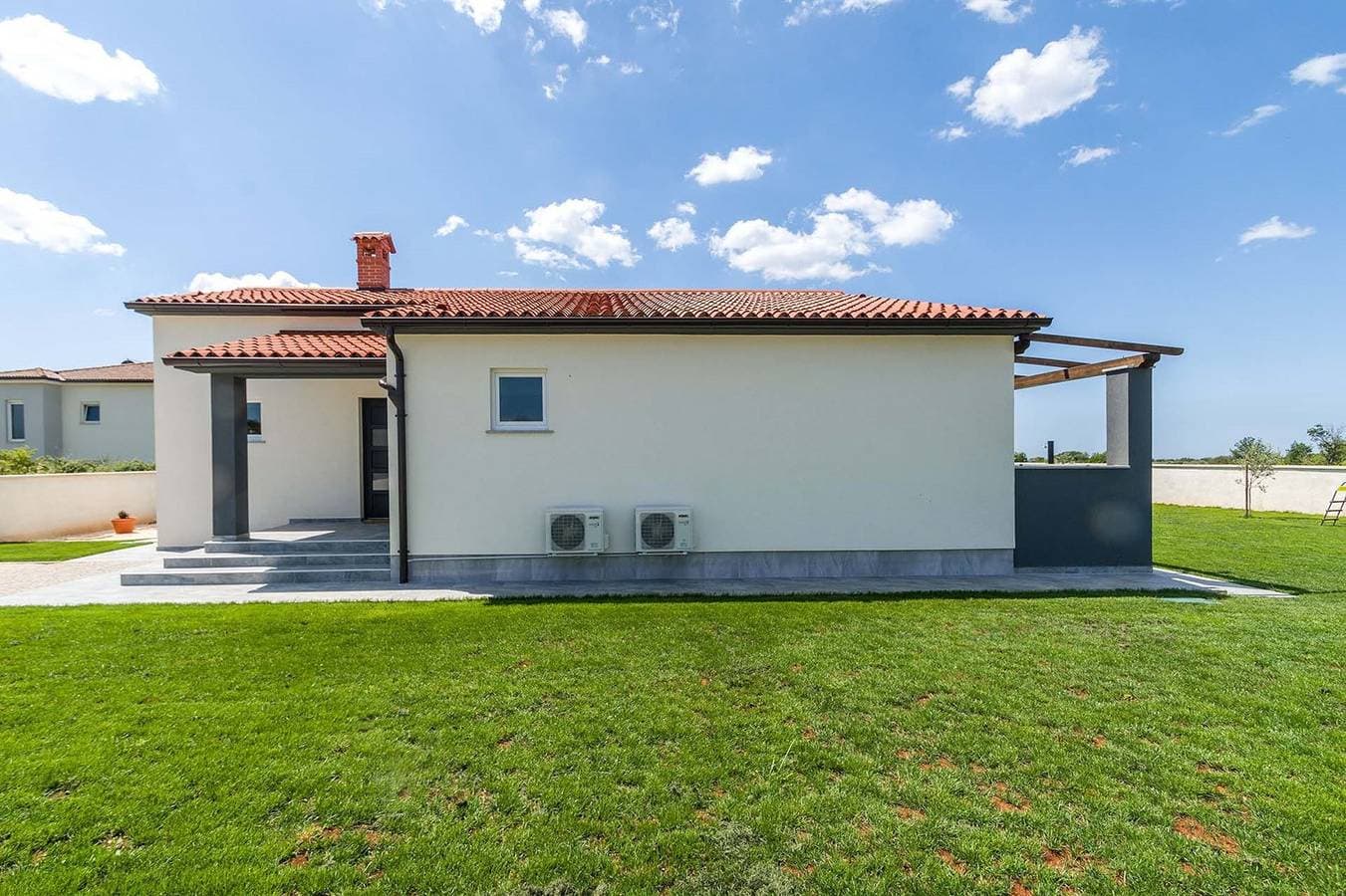 Foto 3 von 30: Villa Marino mit privatem Pool