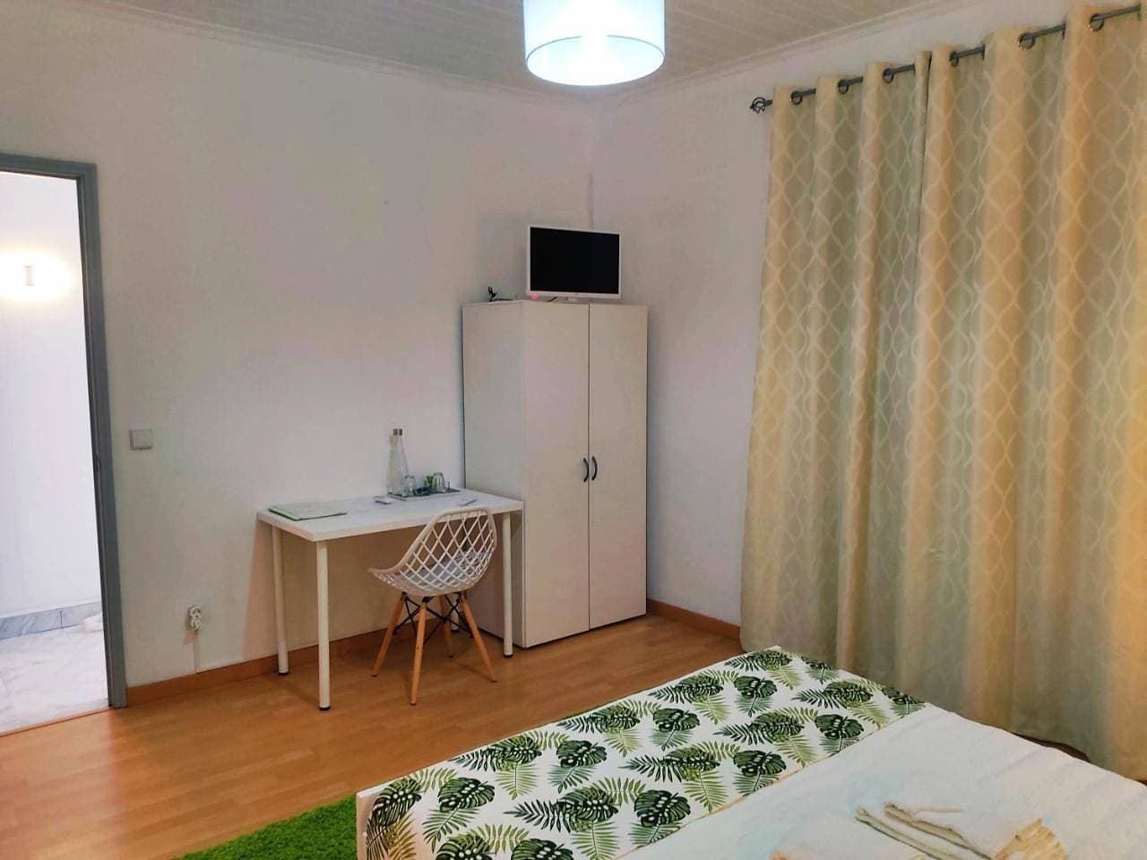 Foto 9 von 61: Three-Bedroom House