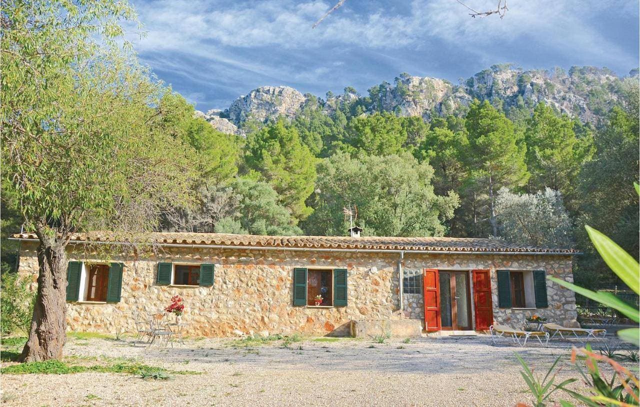 3 Bedroom Amazing Home In Estellencs 1