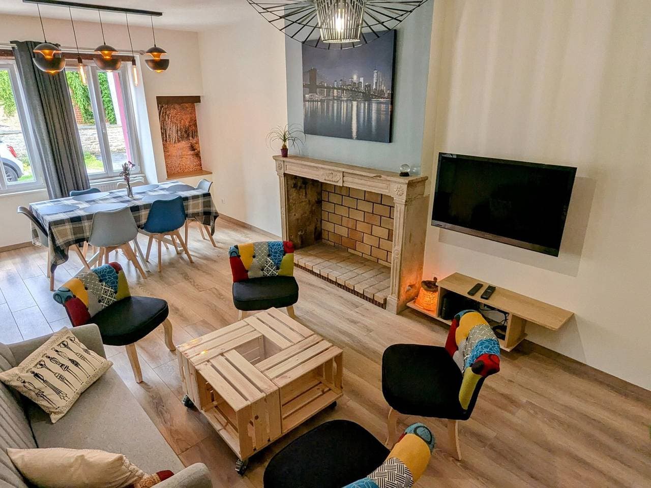 Foto 4 von 29: Haus in Nuits-Saint-Georges mit Garten und Homeoffice-Bereich