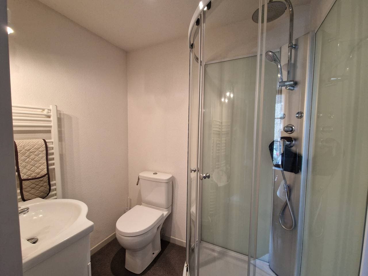 Foto 6 von 8: Zentral gelegene Wohnung, Haustiere Ok