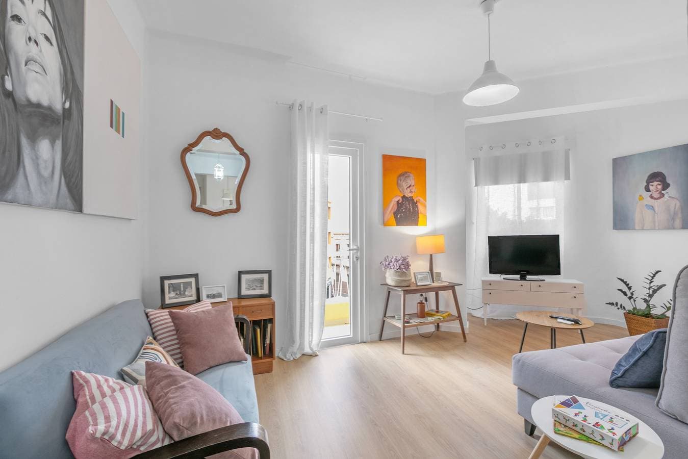Foto 5 von 27: Ferienwohnung 'Santa Cruz Art Home' mit Balkon und WLAN