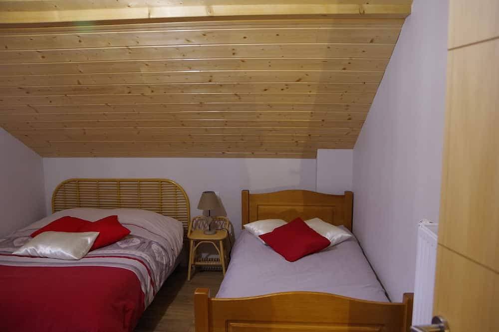 Foto 3 von 30: Chalet \"cosy\" 6 Personnes, Situation Exceptionnelle Face au Hohneck