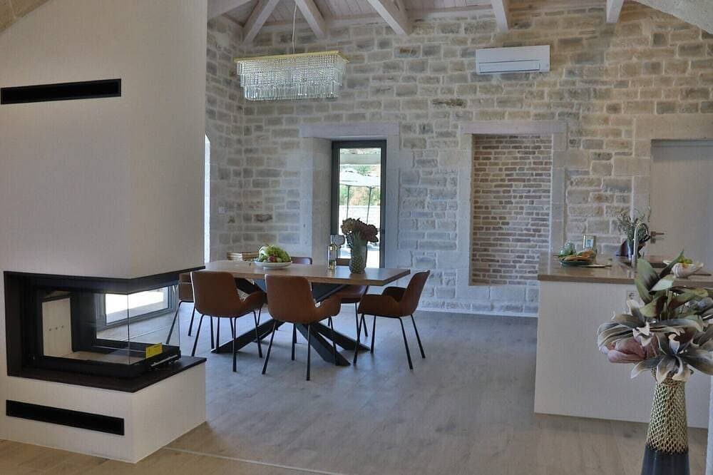 Foto 9 von 30: Villa Aphrodite, grandioser Weitblick, beheizbarer Infinitipool, Privatsphäre!