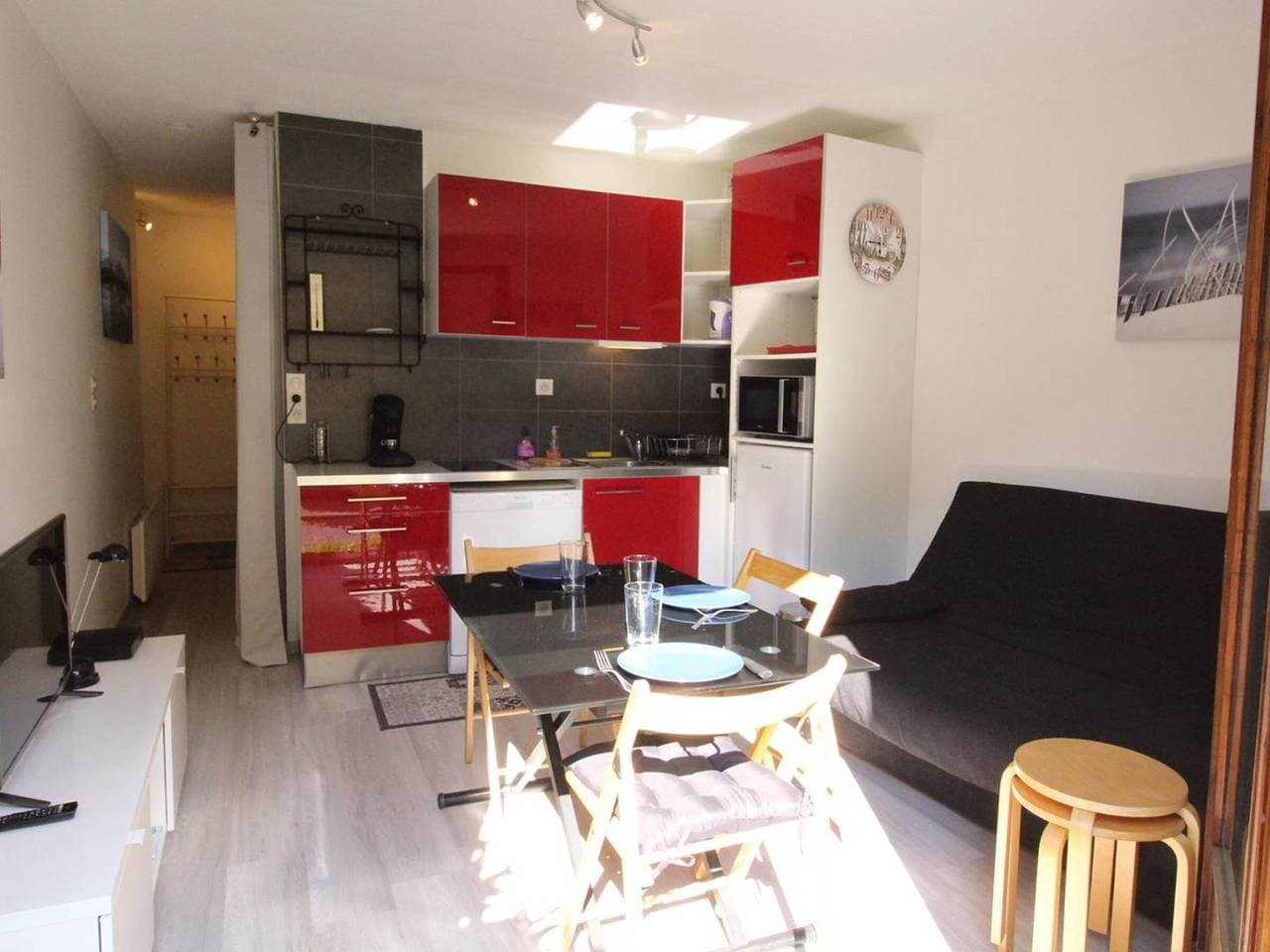 Erdgeschoss-Studio mit Garten, WLAN und Parkplatz, nahe Thermen und Seilbahn für 2/3 Personen 1