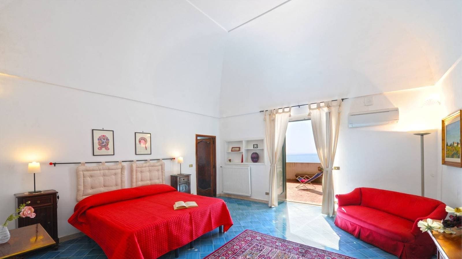 Foto 10 von 20: Villa für 6 Personen mit Balkon