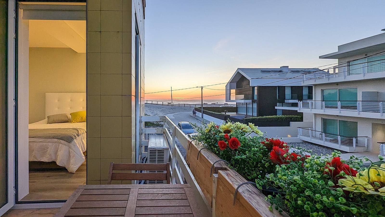 Foto 2 von 32: Apartment 'Costa Nova Ocean View' mit Meerblick, WLAN und Klimaanlage