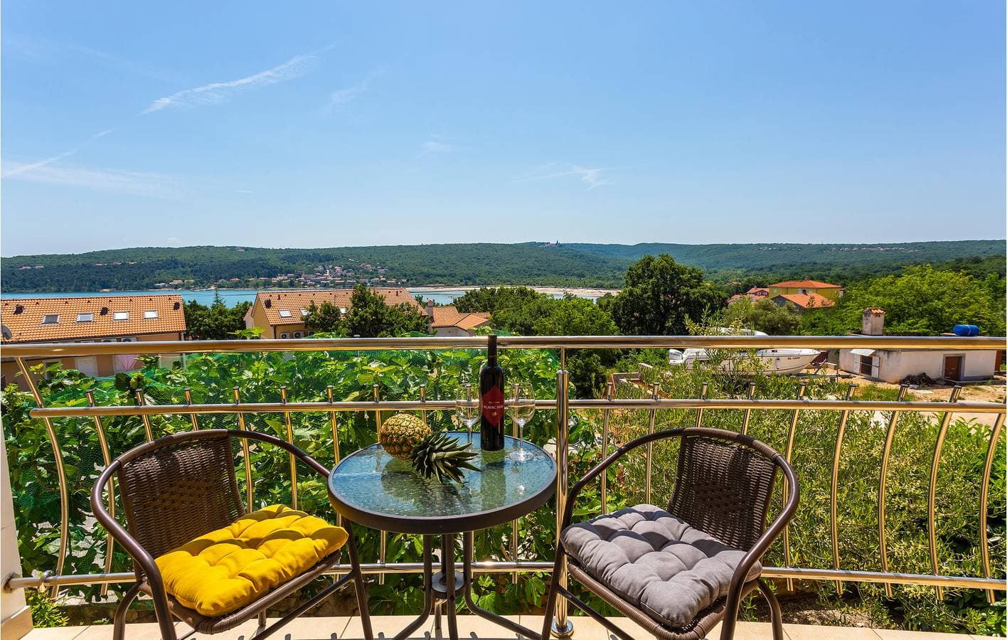 Foto 13 von 37: Gemütliches Apartment mit Meerblick, Terrasse, WLAN und Parkplatz – in Küstennähe