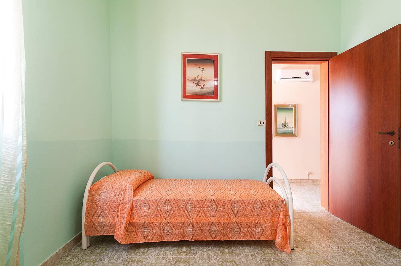 Foto 8 von 18: The Green Sea Small House - Torr...