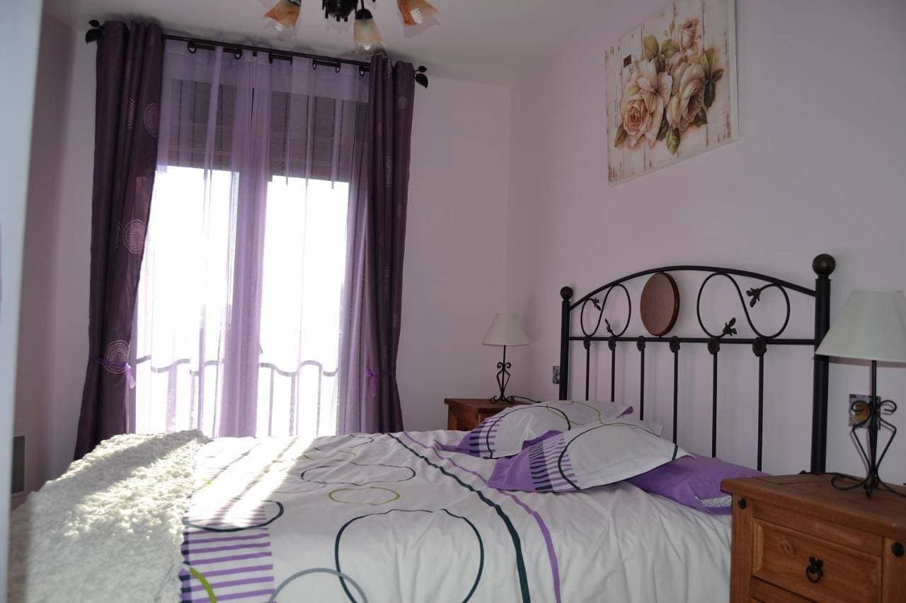 Foto 4 von 41: Two-Bedroom House