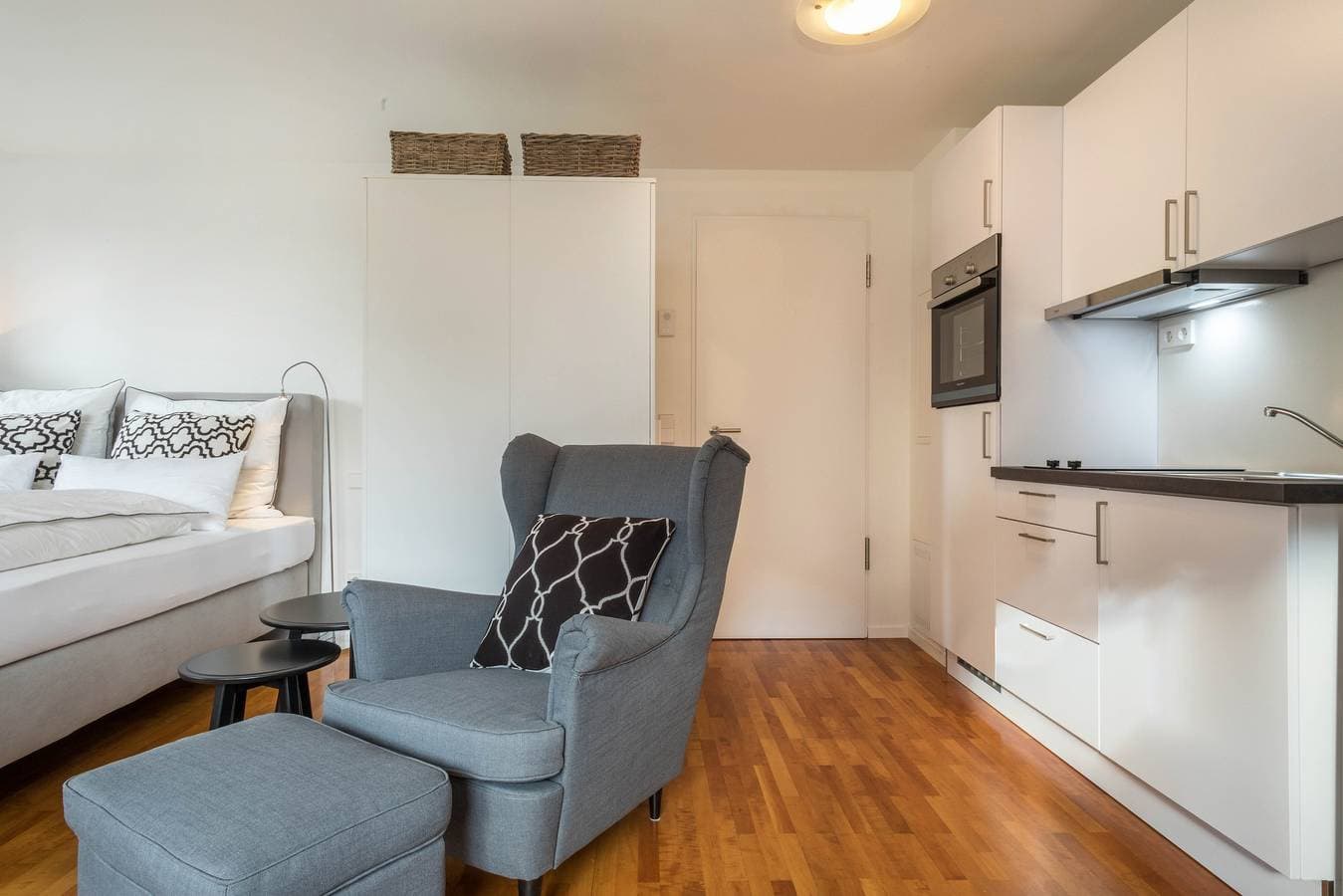 Foto 3 von 25: Modernes Einzimmer-Appartement Nr. 12 mitten im Stadtzentrum mit WLAN