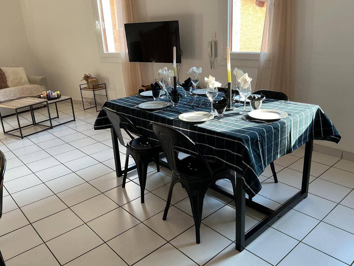 Foto 5 von 30: Two-Bedroom House