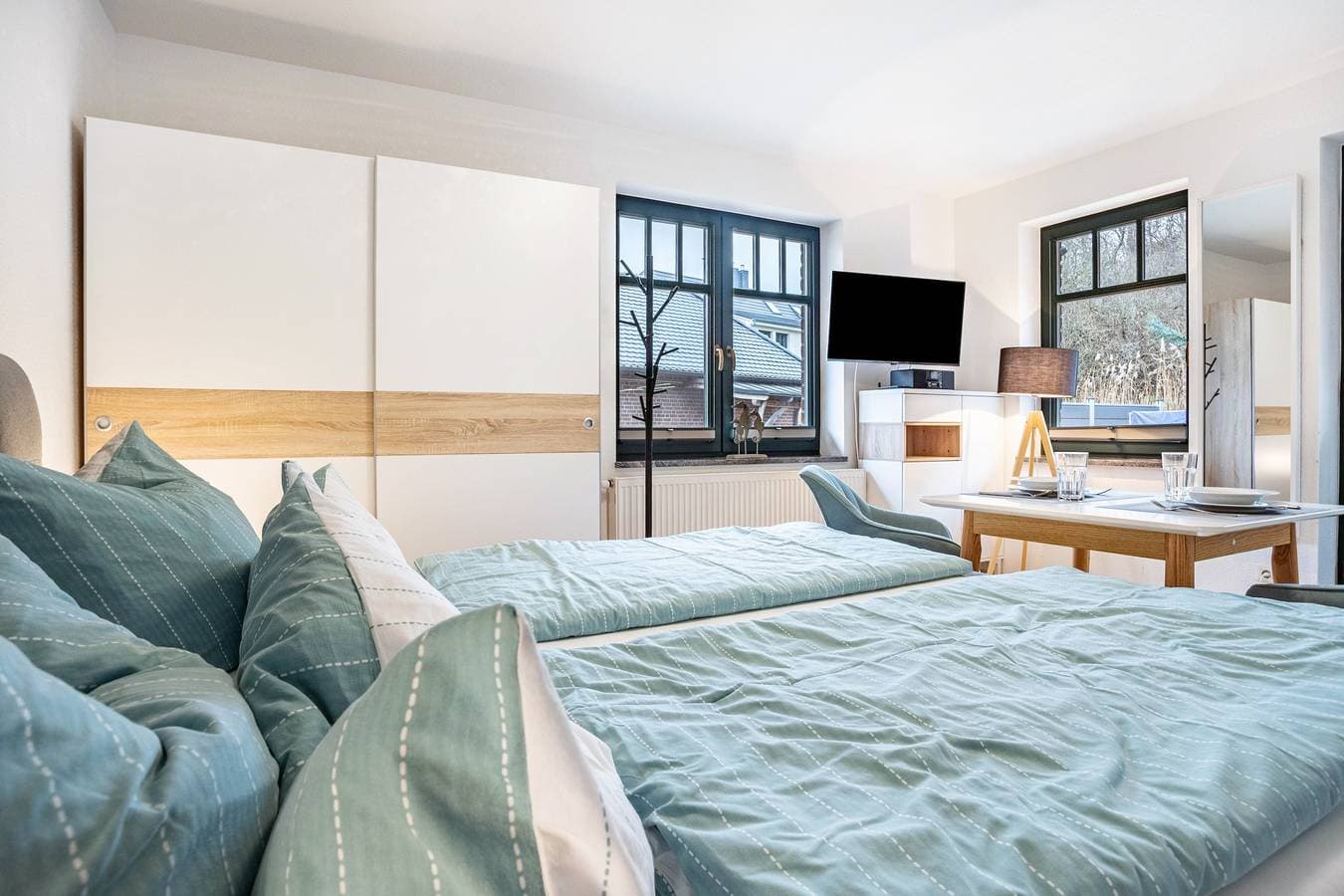 Foto 13 von 29: Apartment '8 Meeresbucht' mit Seeblick, privater Terrasse und WLAN