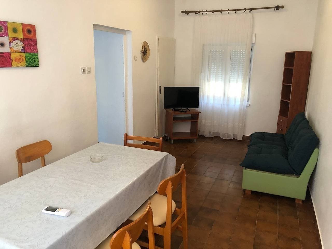 Foto 7 von 21: 3-Zimmer-Ferienwohnung am Strand Drasnice, Makarska -b