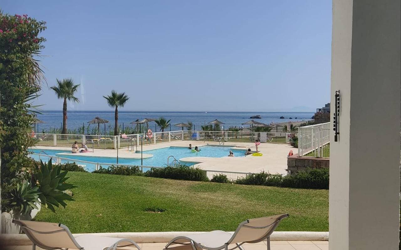 My Space on the Beach, Luxury Apartment 1