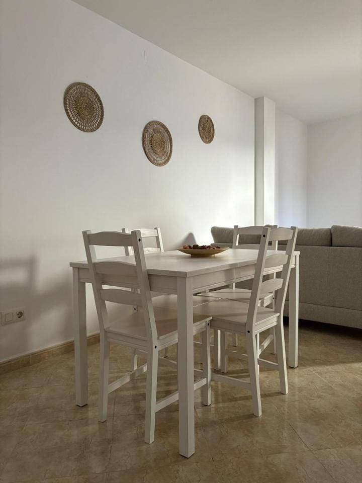 Foto 13 von 13: Two-Bedroom Apartment