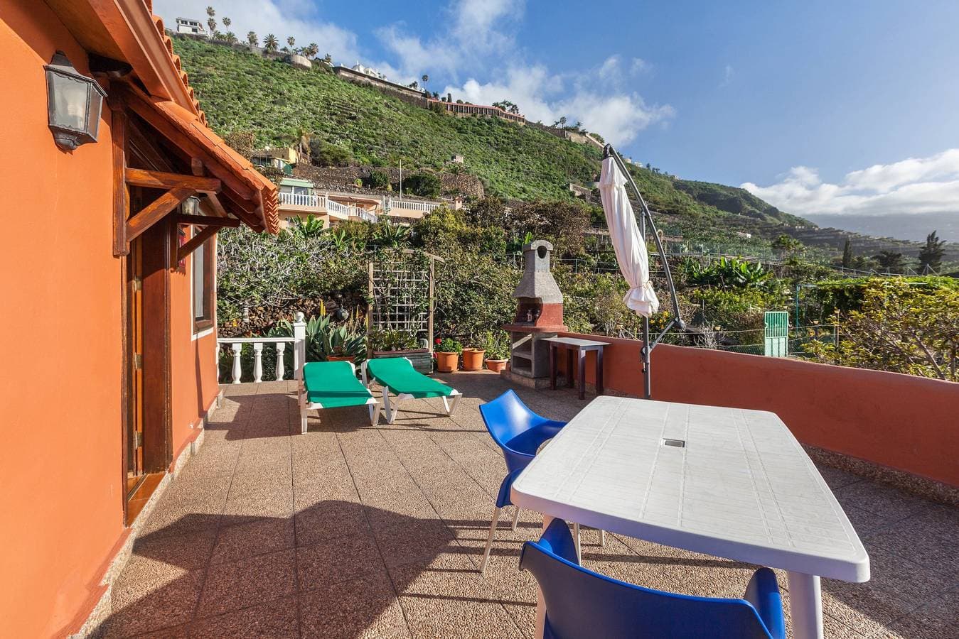 Foto 13 von 23: Ferienstudio 'Casa Victor - Apartment 5' mit Meerblick, Pool und WLAN