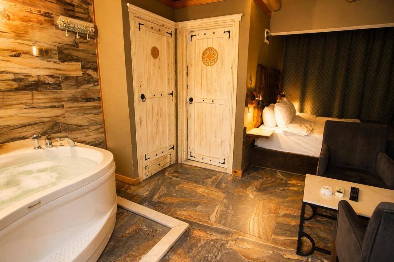 Foto 11 von 13: Double Room with Spa Bath