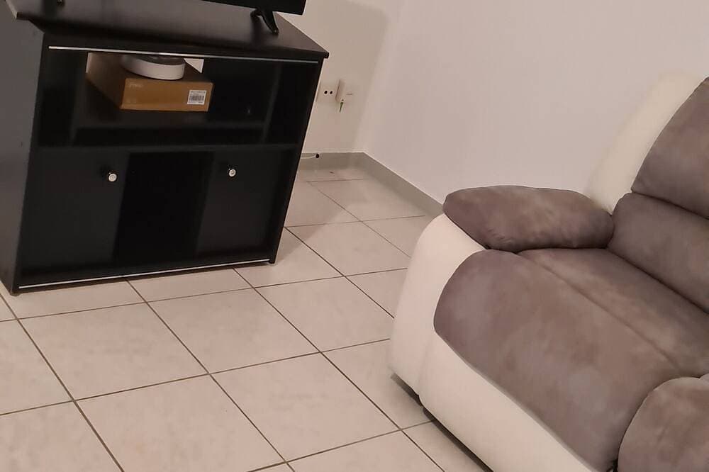 Foto 5 von 6: Apartement Tranquille res Sécurisée Zone Commerciale