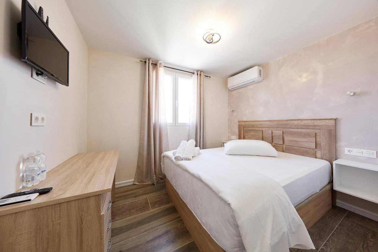 Foto 9 von 21: Budget Double Room