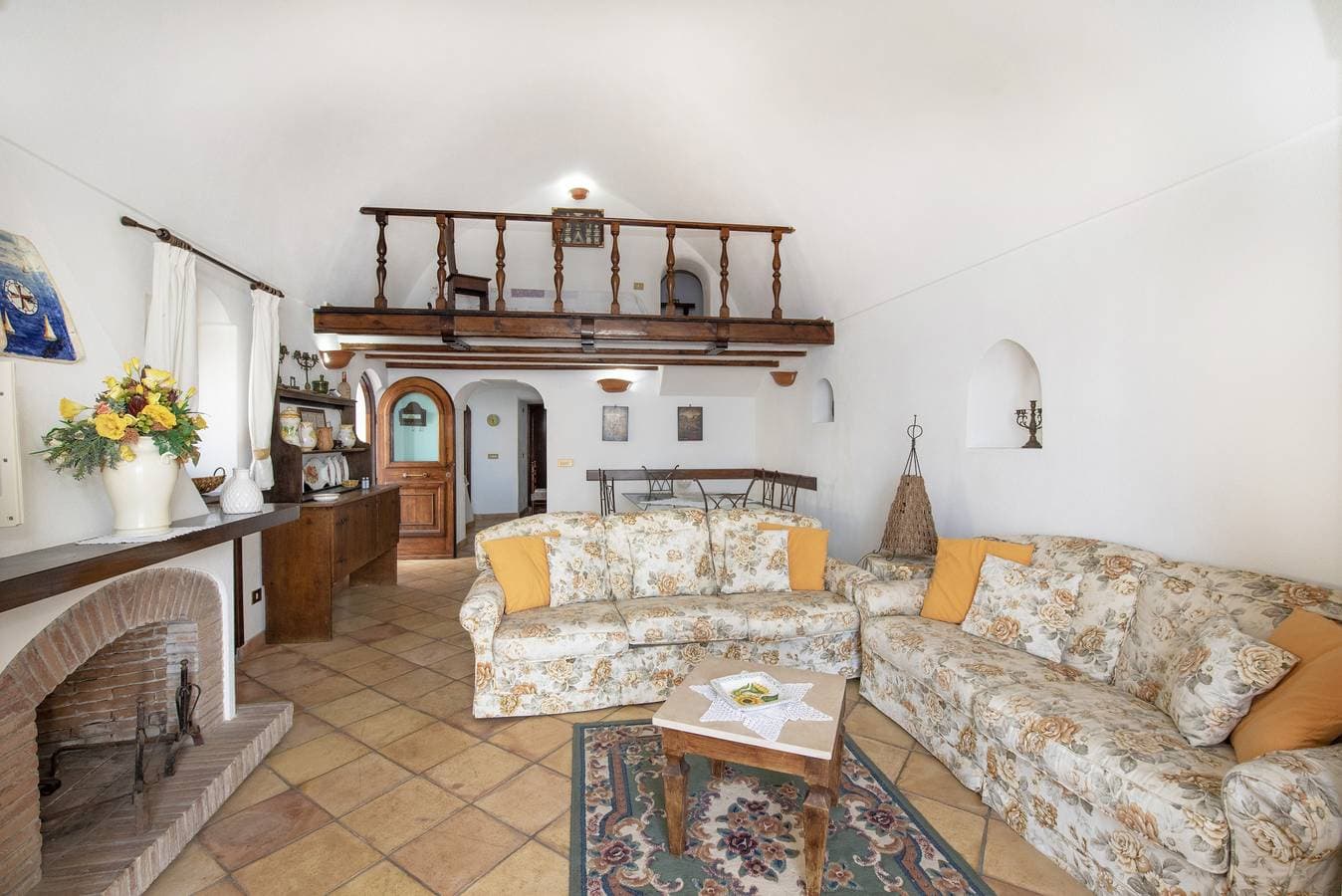 Foto 3 von 42: Villa w/ terrace overlooking the sea by Wonder...