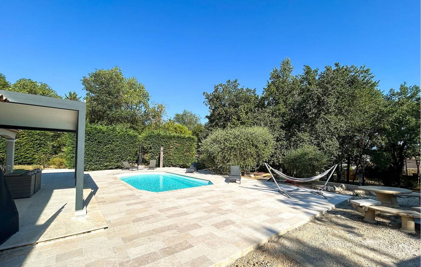 Foto 11 von 20: Geräumige 2-Zimmer-Wohnung mit Pool, in der Nähe von Montauroux und Sehenswürdigkeiten