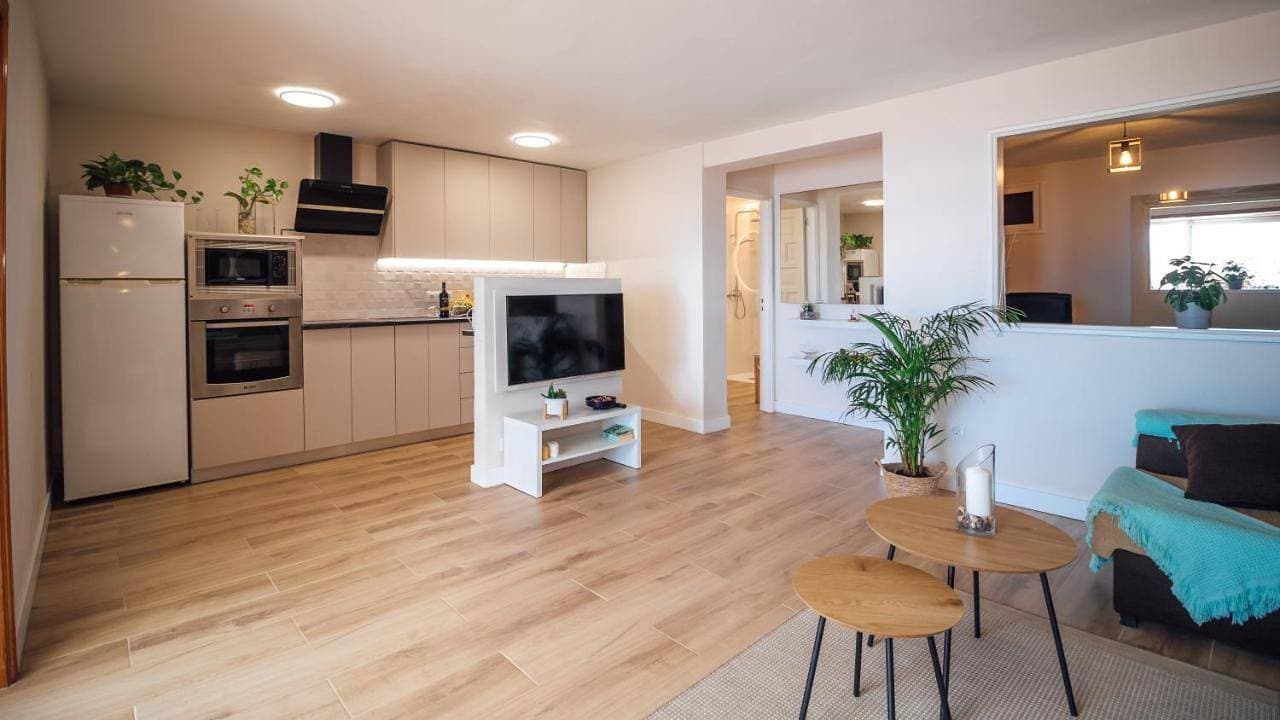 Foto 5 von 15: Two-Bedroom Apartment