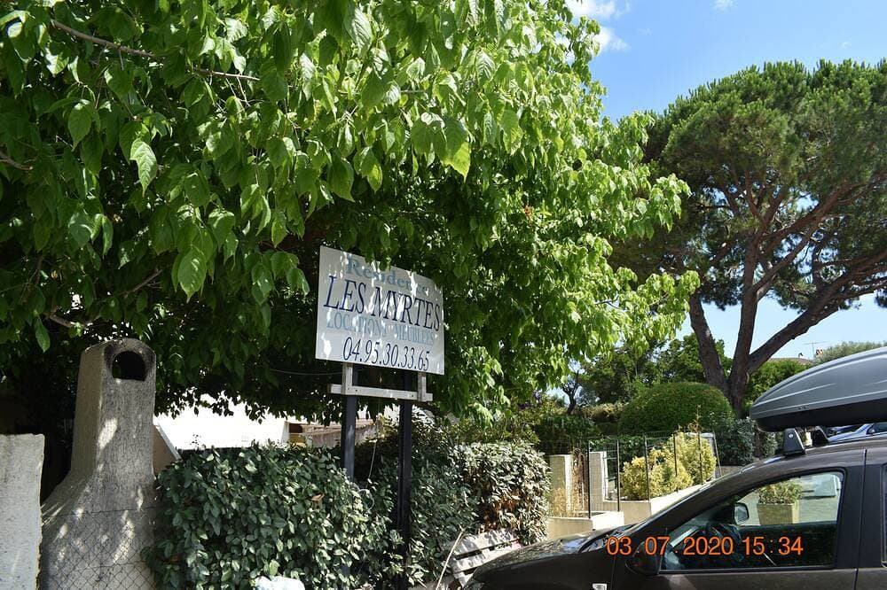 Foto 13 von 28: Strand 50 m. Ruhig, Grill, Auto vorhanden. Parkplatz. Myrtle Residenz 1