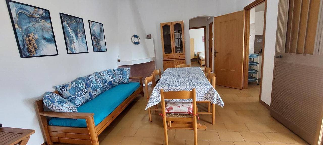 Foto 4 von 28: Two-Bedroom Apartment