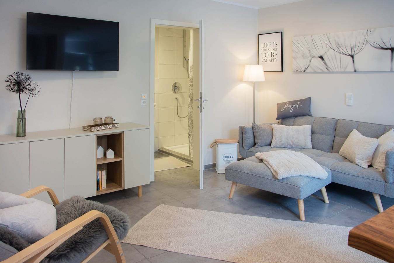 Foto 5 von 23: Apartment 'Auszeit' mit privater Terrasse und WLAN