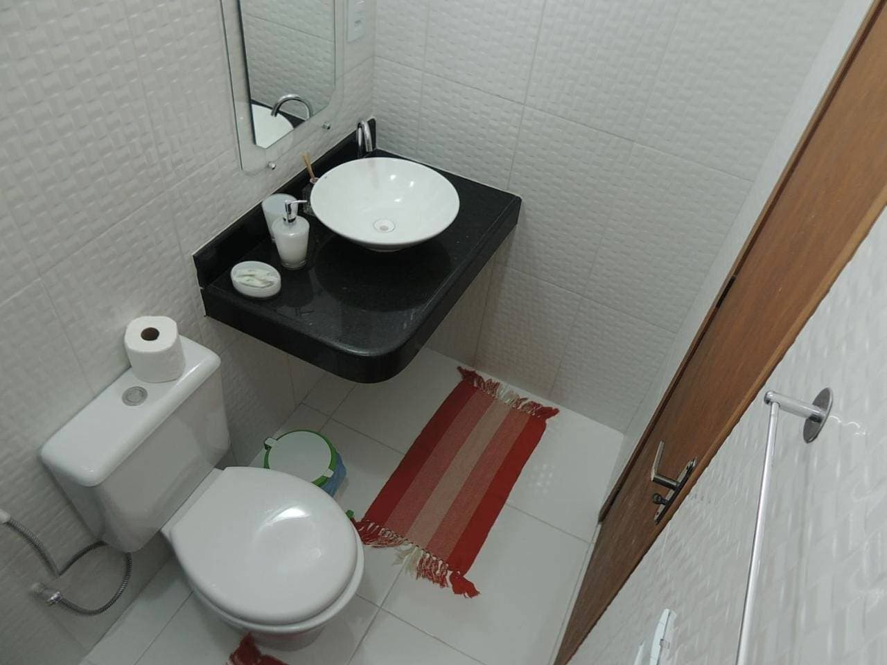 Foto 4 von 5: One-Bedroom House