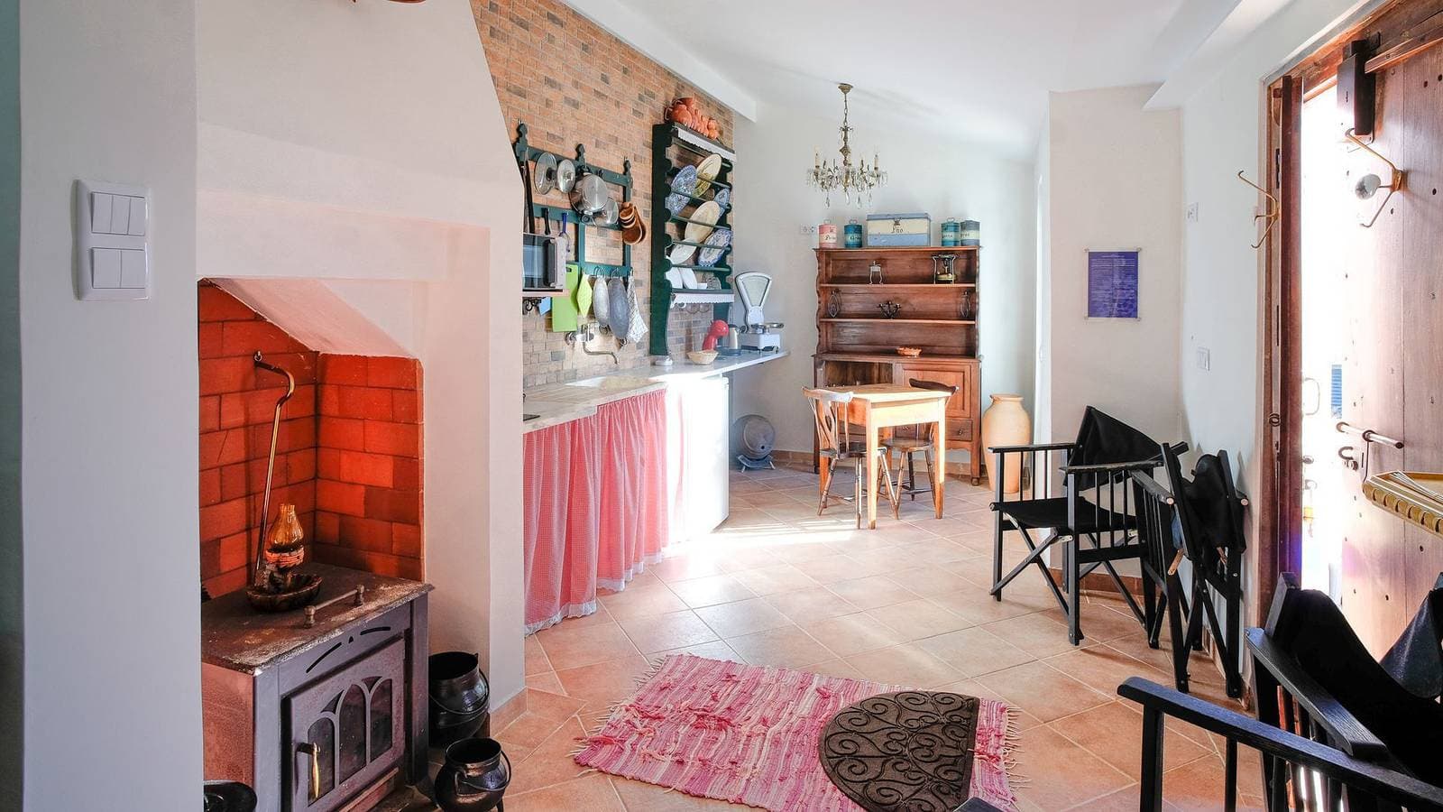 Foto 10 von 38: Ferienhaus für 2 Personen mit Pool