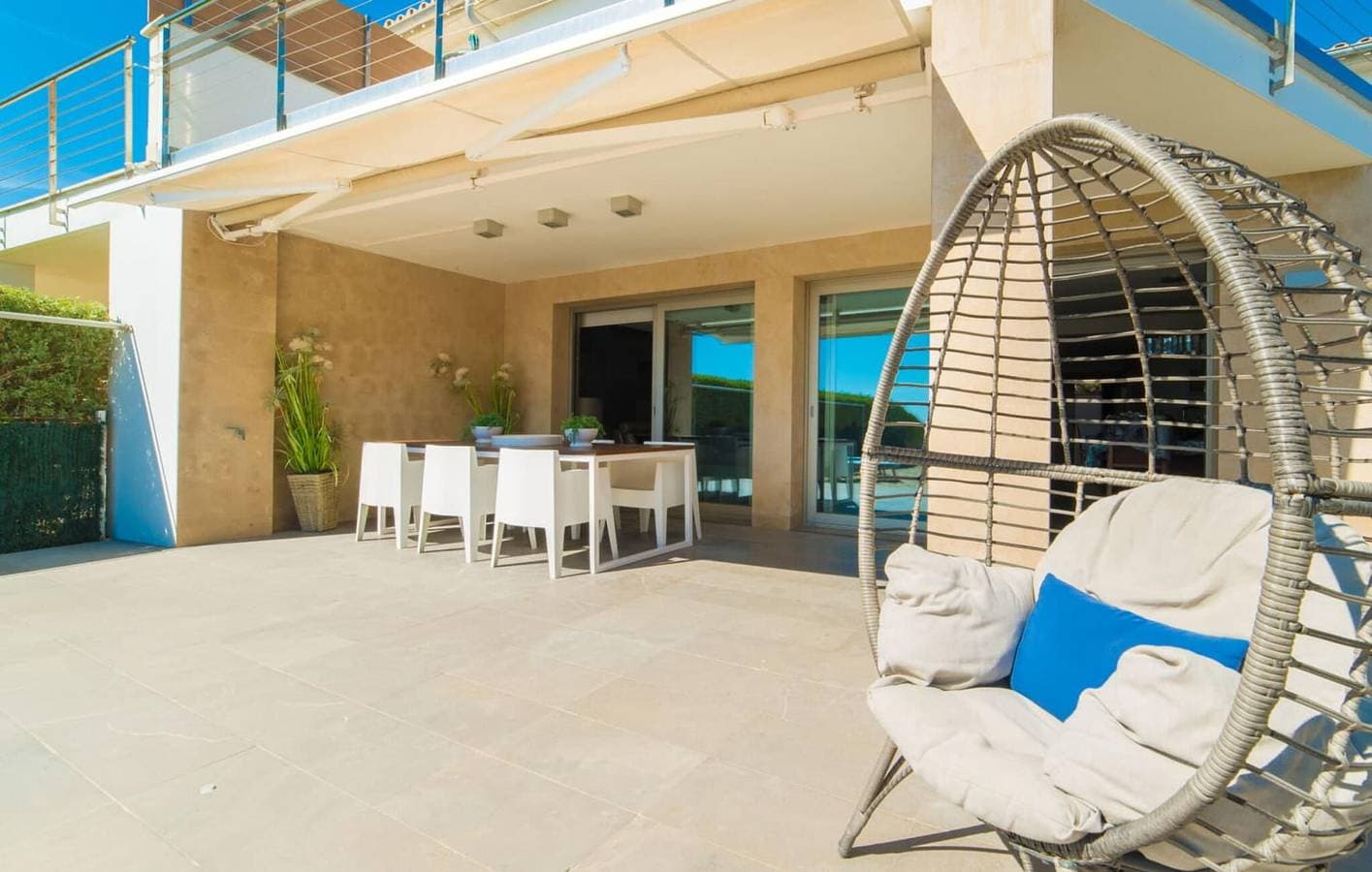 Foto 9 von 44: Meerblick-Apartment mit Terrasse, AC & WiFi, 100m zum Strand